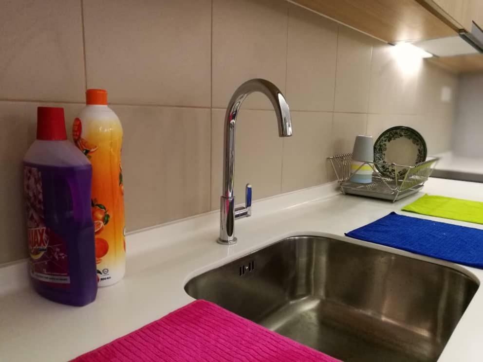 Vince'S Icity Soho Homestay Water Park Red Carpet Shah Alam Light City Central Buitenkant foto